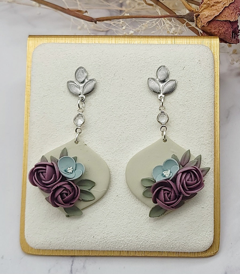 Rose Dangle earrings -A