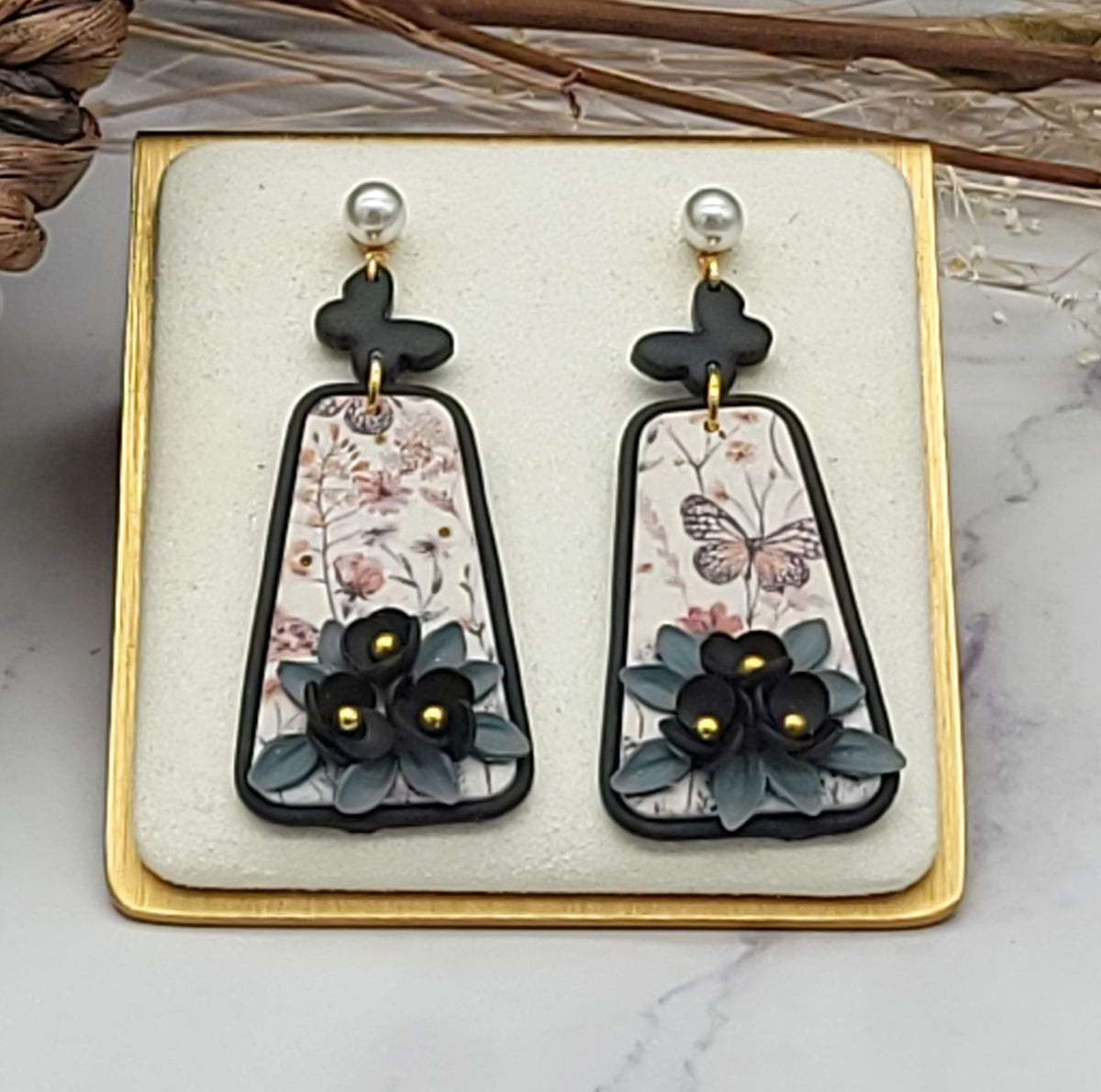 Black floral earrings-B
