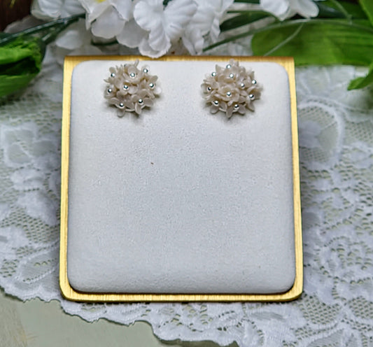 White Hydrangea Studs
