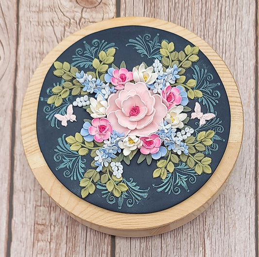 Trinket box-E