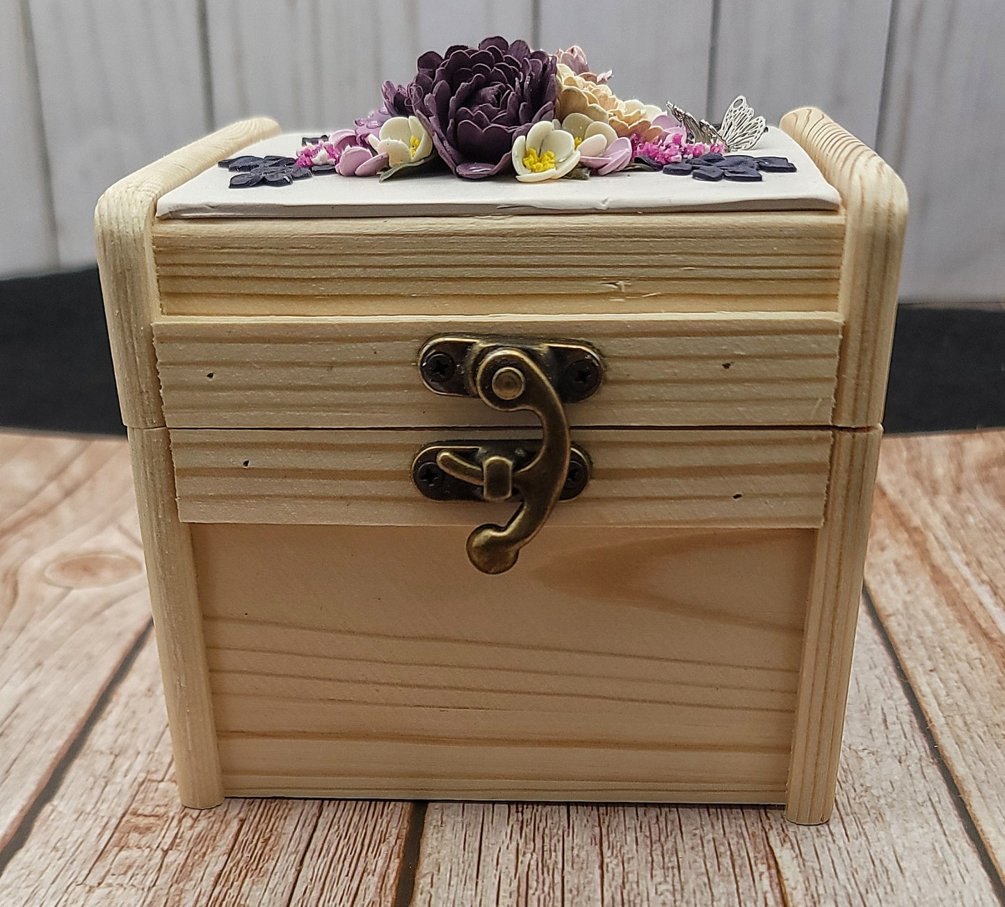 Trinket box-G