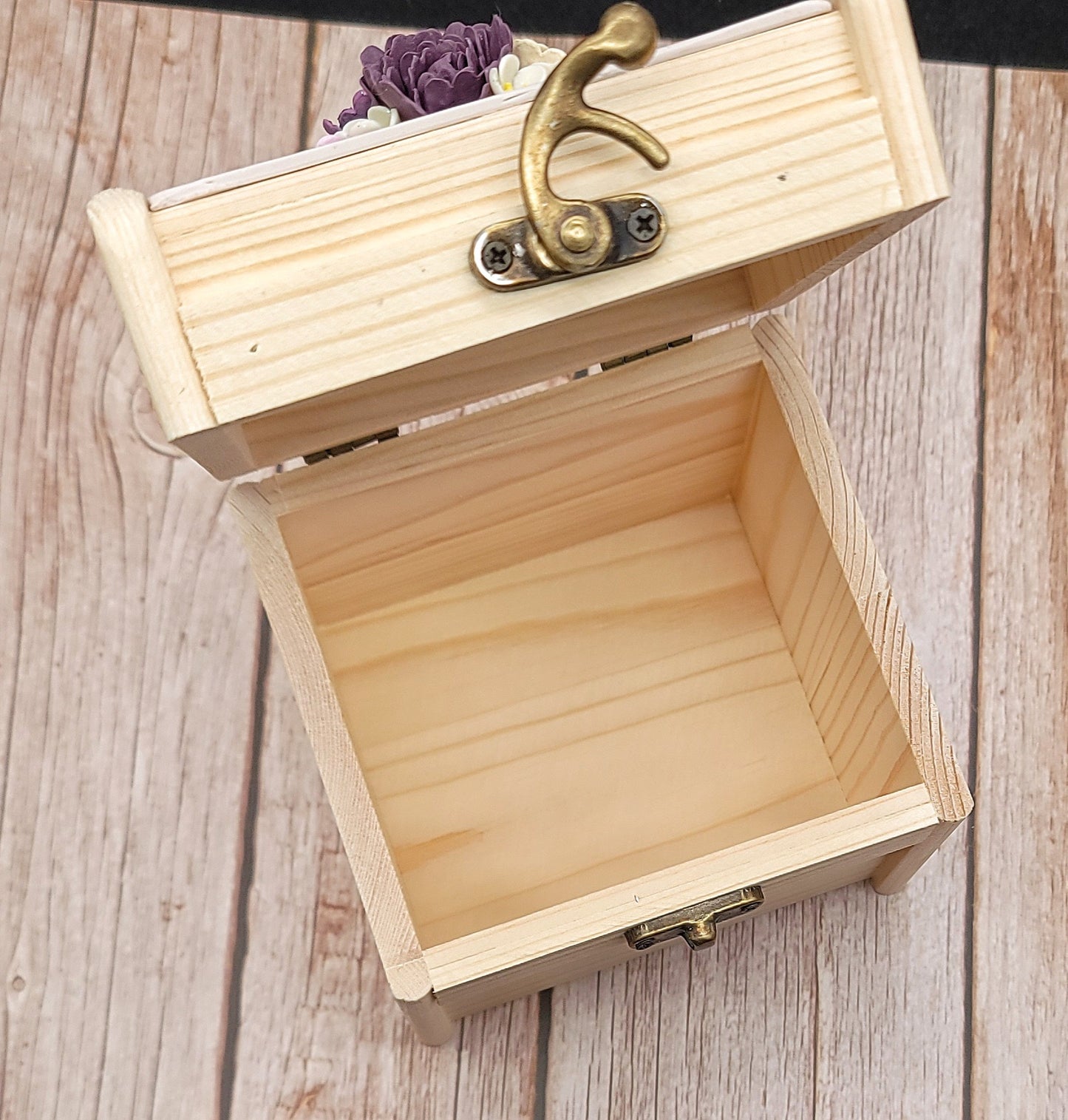 Trinket box-G