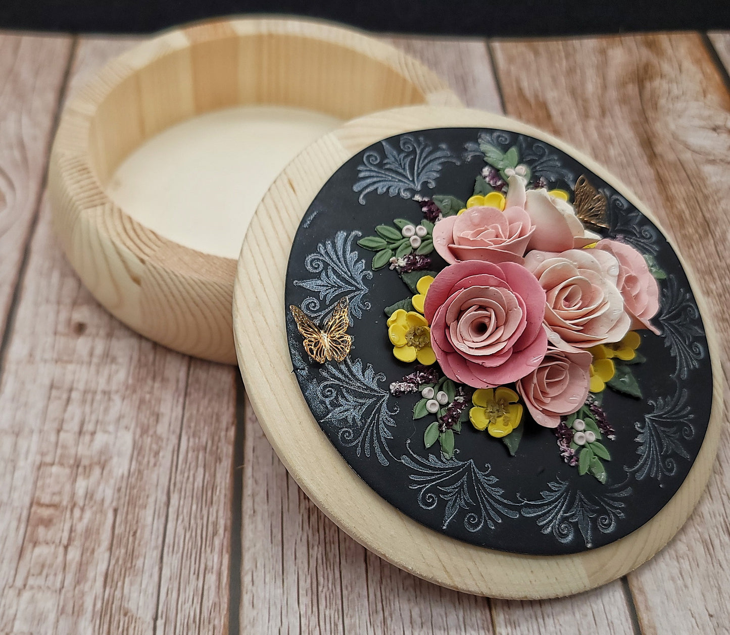 Trinket box-F