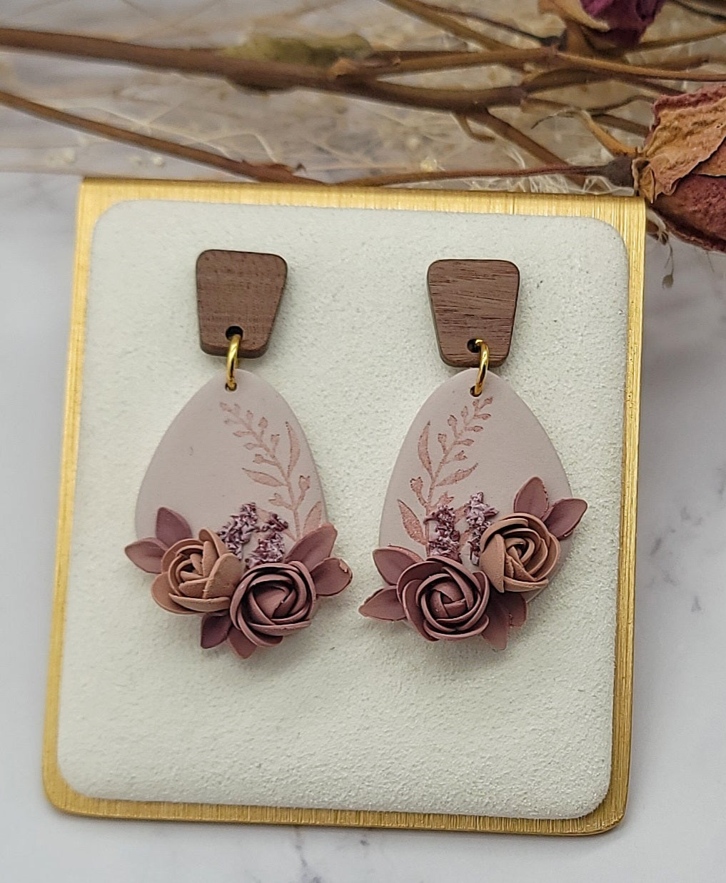 Rose Dangle earrings -C