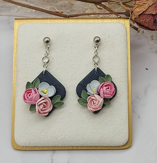 Rose Dangle earrings - G