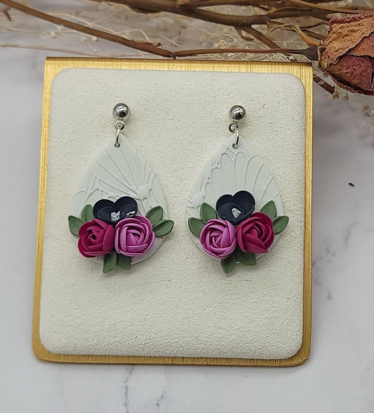 Rose Dangle earrings - J