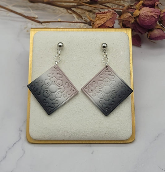 Black & Muave Ombre-H