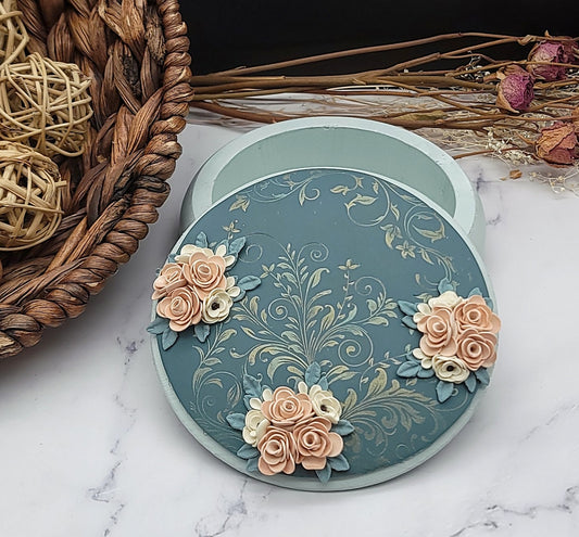 Trinket box-K