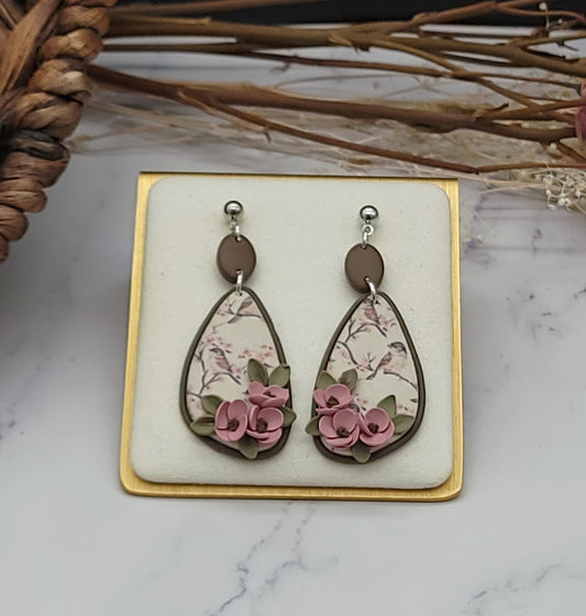 Tiny Bird floral earrings-E