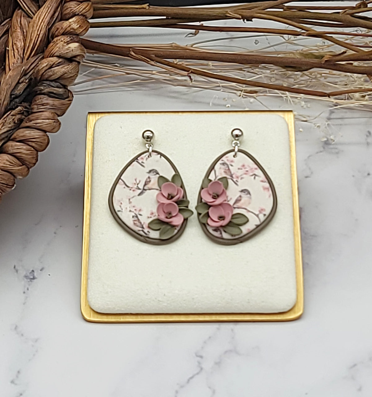 Tiny Bird floral earrings-J
