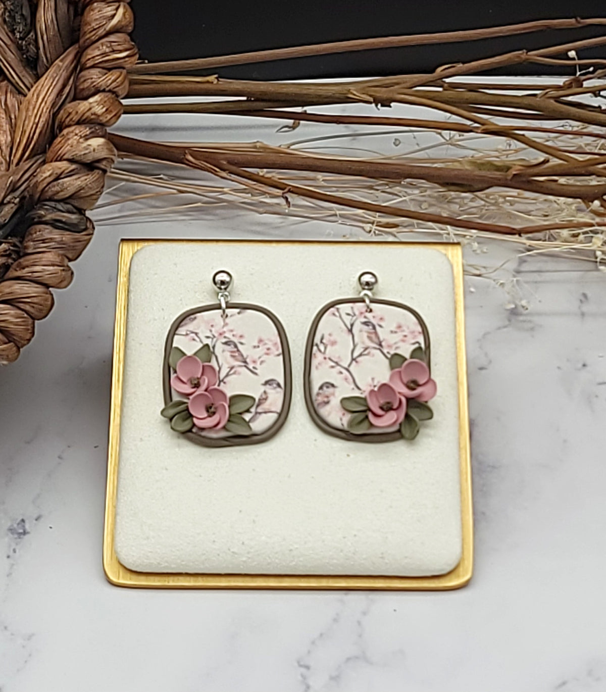 Tiny Bird floral earrings-K
